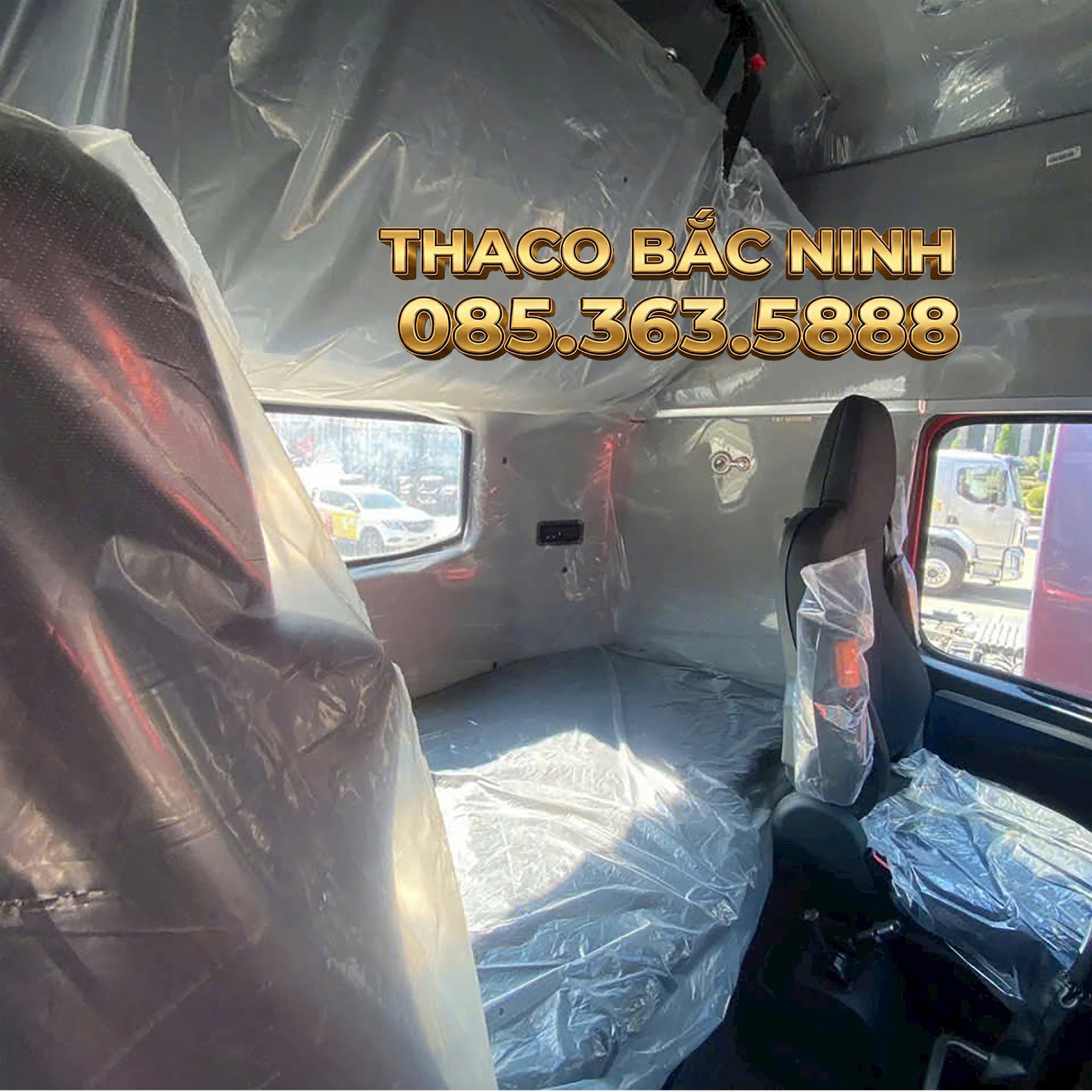 Ảnh nội thất 2 giường xe đầu kéo Howo T7H của Thaco bắc ninh